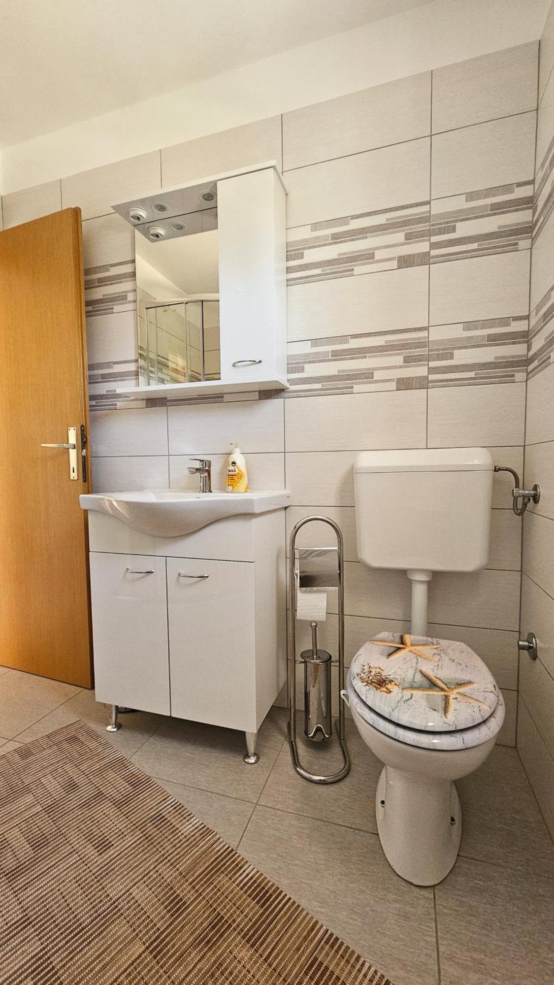 Apartman Petra Vrh  Eksteriør bilde